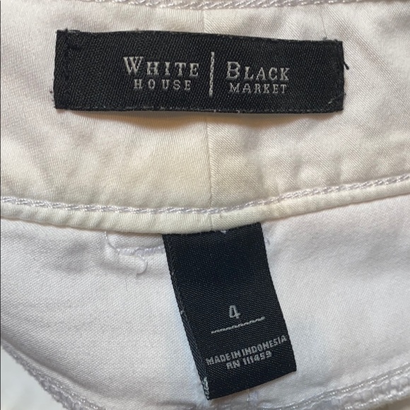 White Capri pants - Picture 4 of 4